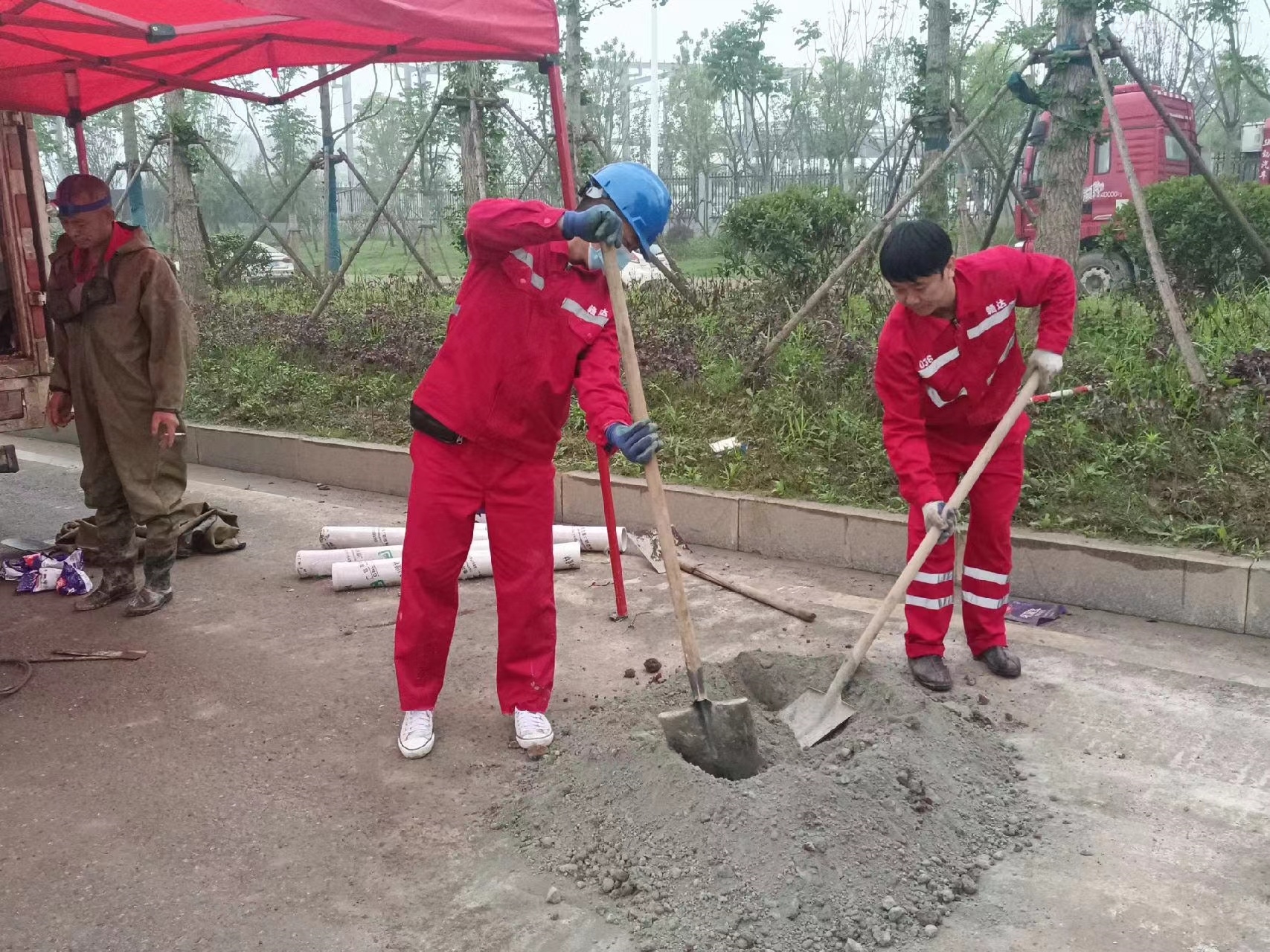 临澧管道疏通哪家好】及时进行市政管道清淤